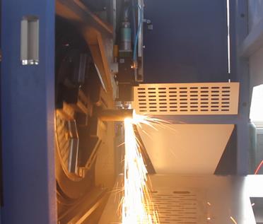 cnc system fiber laser tube cutting machine.jpg