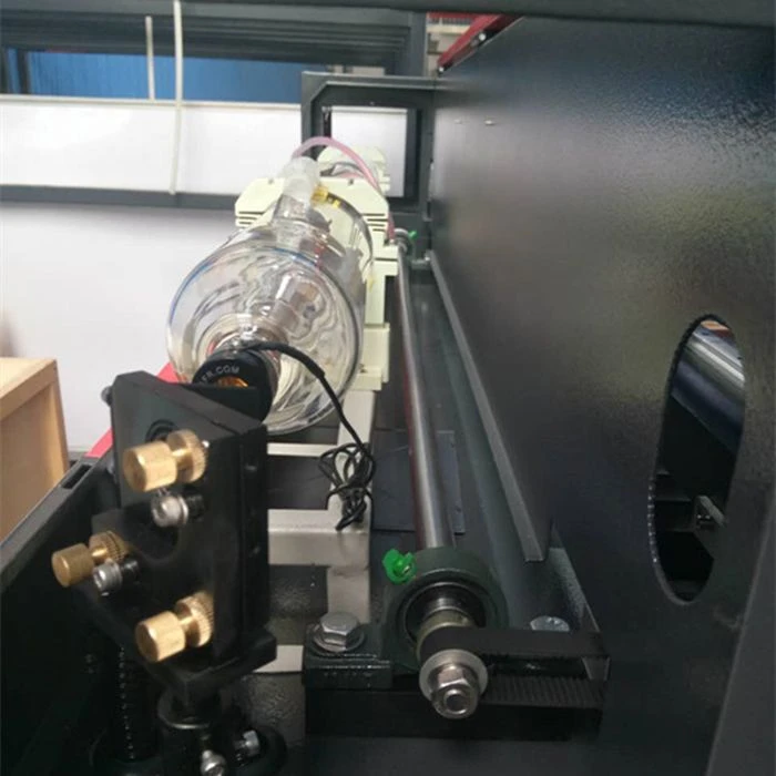 CO2 Laser Cutting Machine